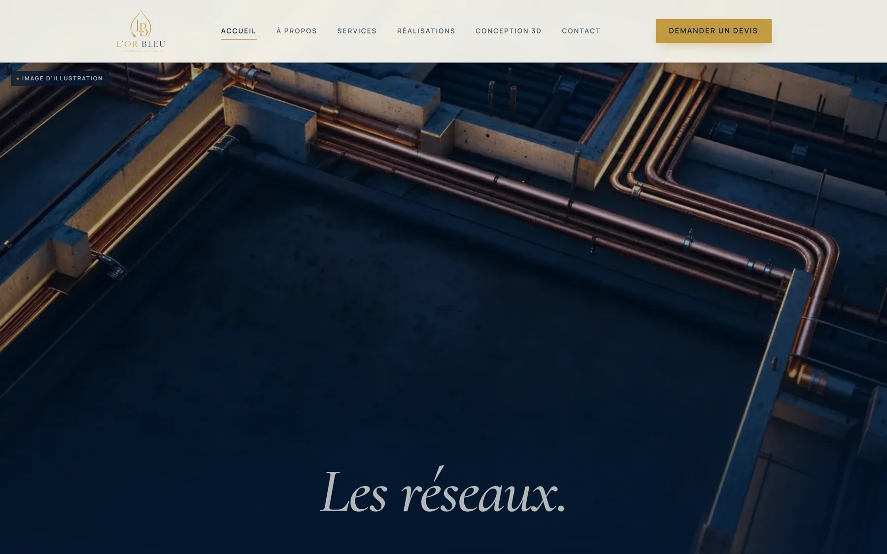 Screenshot of the live L'OR BLEU site: The networks section, carrying the same typographic rules into technical content.